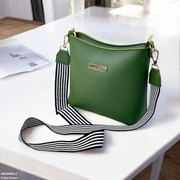 Trendy Ladies Hand Bag